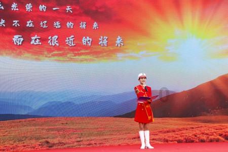 别人惹我生气我瞪他，他不要脸的装傻“看我干什么”我怎么回气死他游戏画面